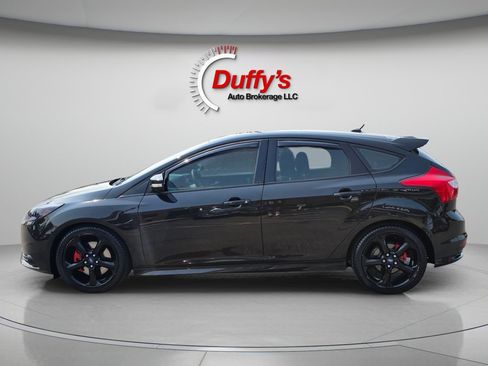 Used 2013 Ford Focus ST FWD image 16