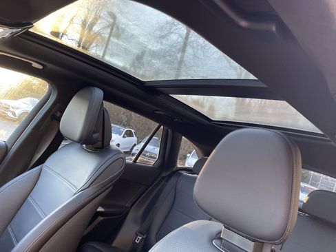 Certified 2025 Mercedes-Benz GLC 300 4MATIC image 23