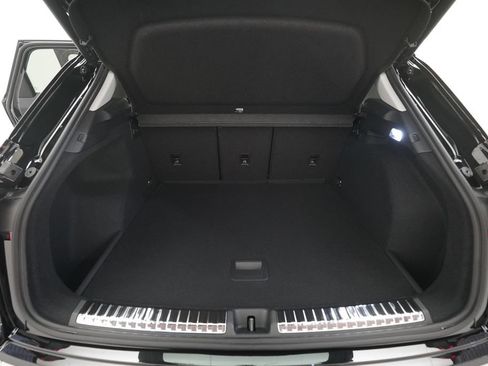 New 2026 Audi Q3 quattro 2.0T AWD/4WD image 10