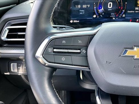 Used 2026 Chevrolet Traverse LT w/ Driver Confidence Package FWD image 11