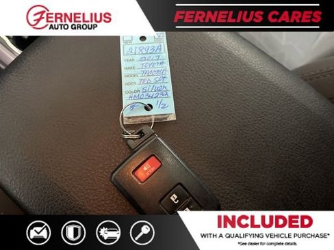 Used 2017 Toyota Tacoma TRD Sport image 48