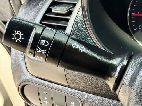 Used 2015 Kia Forte LX FWD image 21
