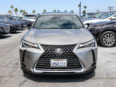 Used 2019 Lexus UX 200 w/ Accessory Package 2