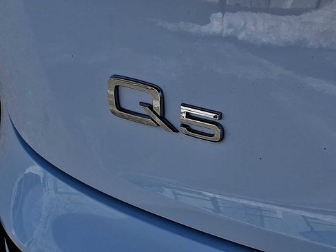 Used 2019 Audi Q5 2.0T Premium w/ Convenience Package image 30
