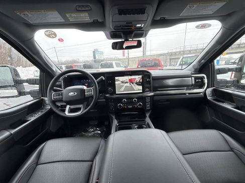 New 2026 Ford F350 Lariat w/ Black Appearance Package image 16