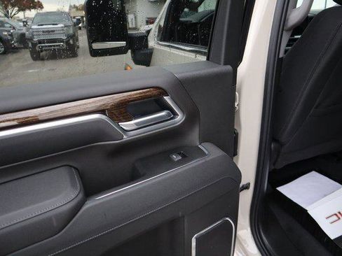 New 2026 GMC Sierra 2500 SLE w/ SLE Value Package; image 17