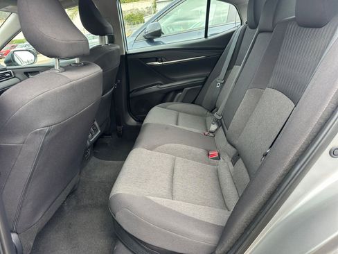 Used 2025 Toyota Camry LE image 24