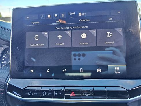 Used 2025 Jeep Compass Trailhawk image 10