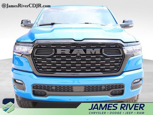 Used 2026 RAM 1500 Big Horn w/ Night Edition AWD/4WD image 7