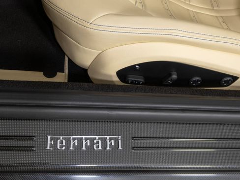 Used 2021 Ferrari 812 GTS RWD image 32