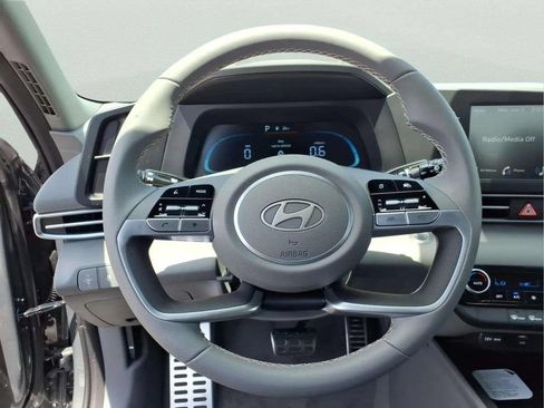 New 2026 Hyundai Elantra Sport FWD image 13