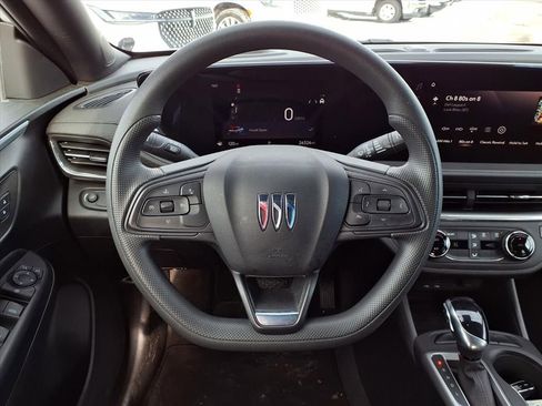 Certified 2024 Buick Envista Preferred image 17