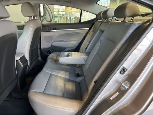 Used 2020 Hyundai Elantra Limited w/ Ultimate Package 03 FWD image 27