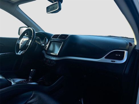 Used 2018 Dodge Journey GT w/ Driver Convenience Group image 31