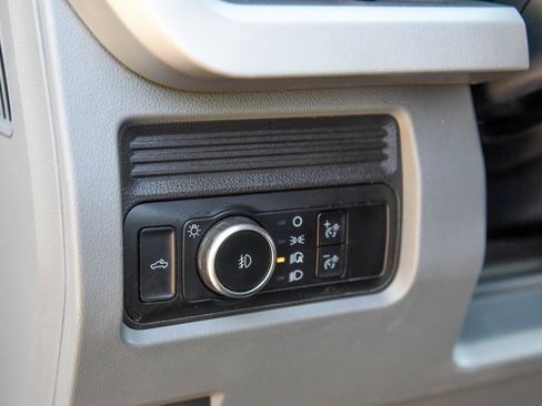 Used 2024 Ford F250 XLT w/ FX4 Off-Road Package image 16