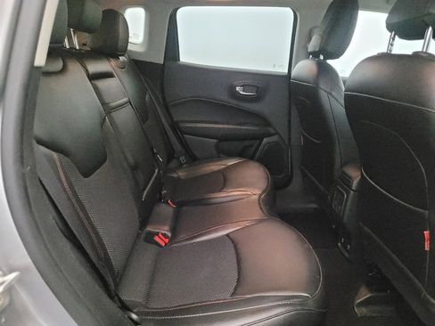 Used 2019 Jeep Compass Trailhawk AWD/4WD image 19