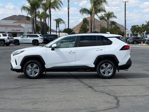 Used 2025 Toyota RAV4 XLE FWD image 9