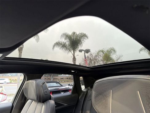 Used 2023 Cadillac Lyriq 2WD image 6