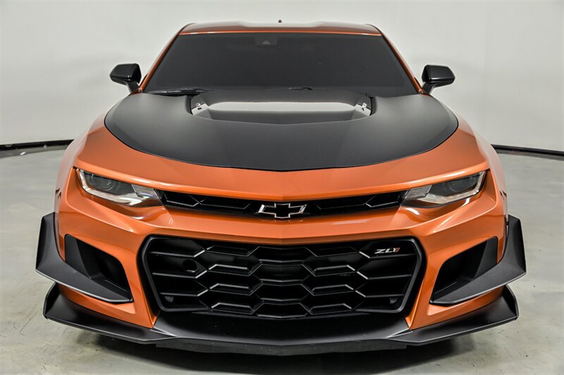 Used 2022 Chevrolet Camaro ZL1 RWD image 4