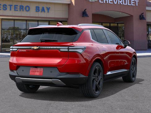 New 2025 Chevrolet Equinox EV LT image 28