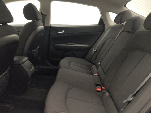 Used 2017 Kia Optima LX FWD image 18