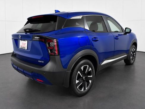 Used 2025 Nissan Kicks SV w/ SV Premium Package AWD/4WD image 4