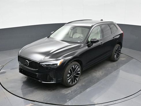 New 2026 Volvo XC60 B5 Ultra w/ Protection Package Premier image 22