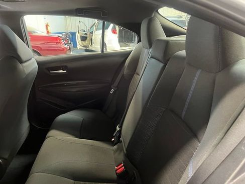 Used 2022 Toyota Corolla SE w/ SE Premium Package FWD image 19