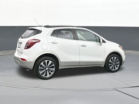 Used 2022 Buick Encore Preferred image 16