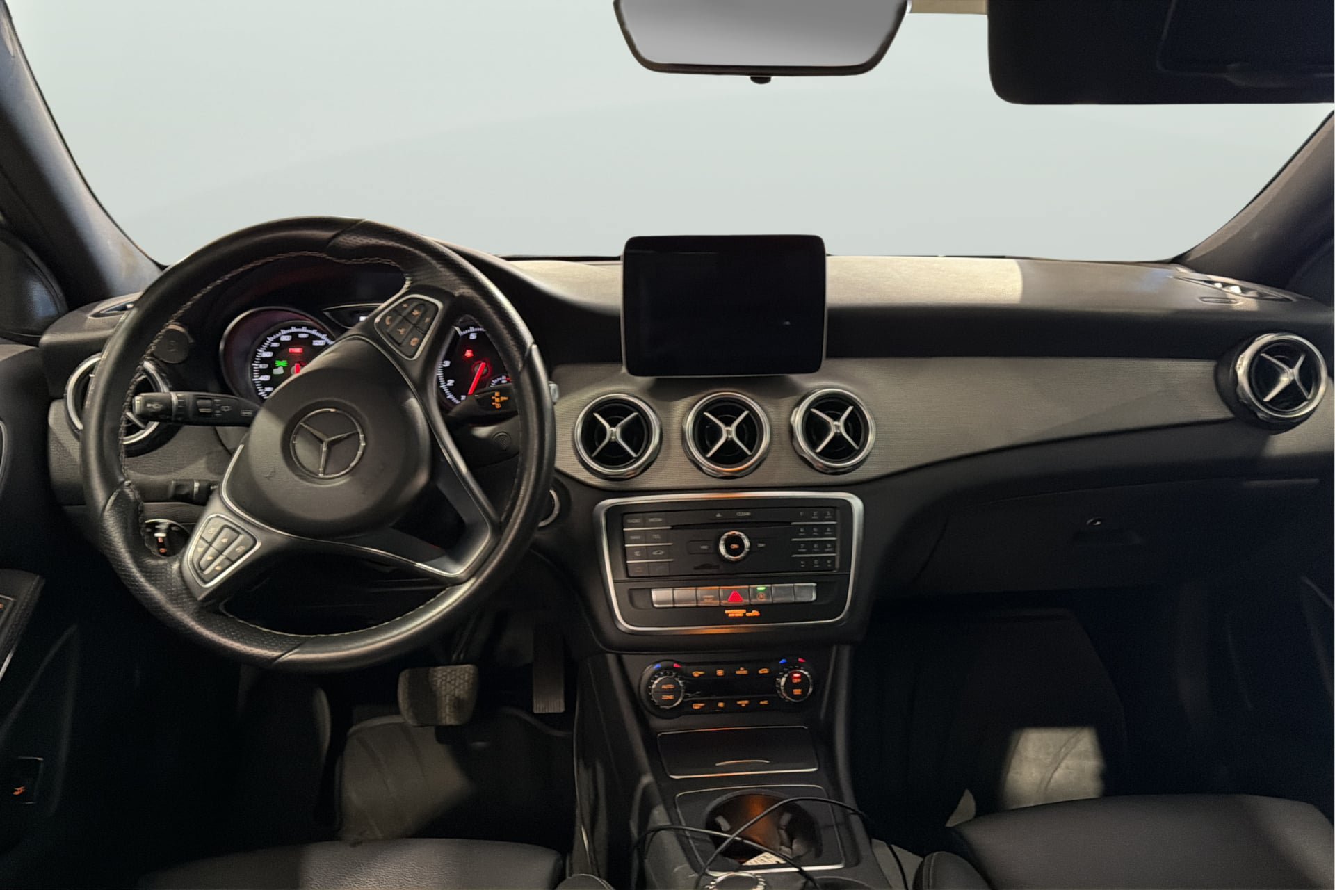 Used 2018 Mercedes-Benz GLA 250 image 31