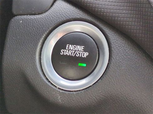 Certified 2024 Chevrolet Equinox RS image 34