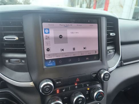 Used 2023 RAM 1500 Big Horn image 16