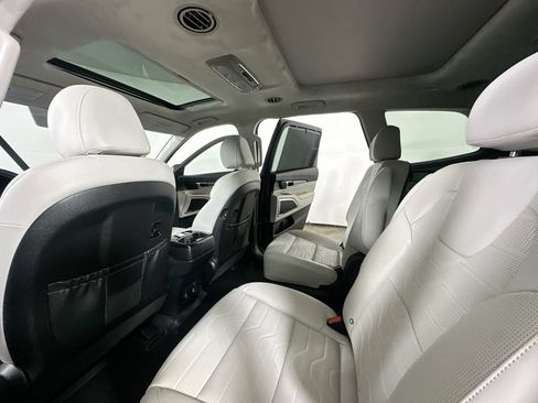Used 2021 Kia Telluride SX w/ SX Prestige Package AWD/4WD image 15