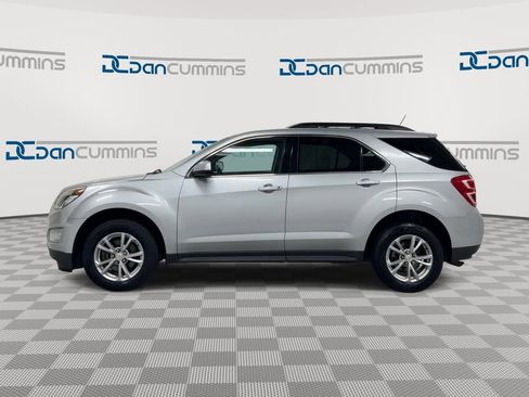 Used 2017 Chevrolet Equinox LT w/ Convenience Package image 5