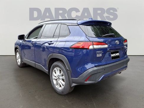 Used 2023 Toyota Corolla Cross LE AWD/4WD image 4