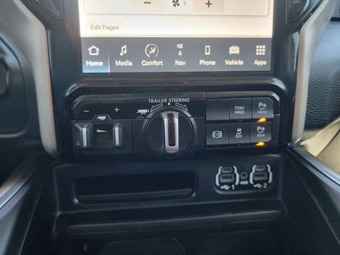 Used 2024 RAM 3500 Laramie w/ Safety Group AWD/4WD image 27