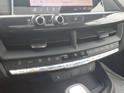 Used 2020 Cadillac CT4 Luxury w/ Sun And Sound Package AWD/4WD image 26