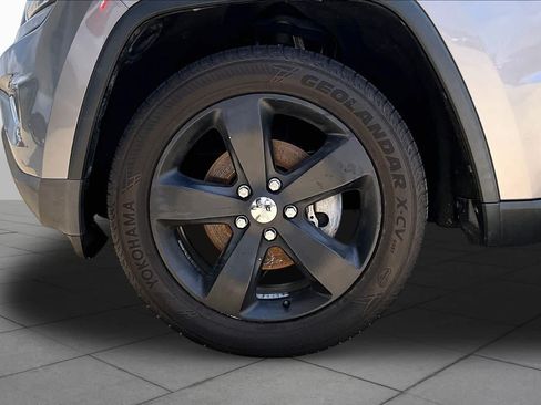 Used 2014 Jeep Grand Cherokee Limited RWD image 10