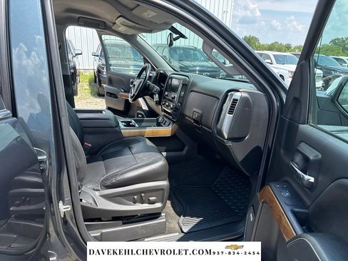 Used 2018 Chevrolet Silverado 1500 LTZ w/ Sport Package AWD/4WD image 26