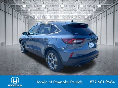 Used 2025 Ford Escape ST-Line FWD image 5