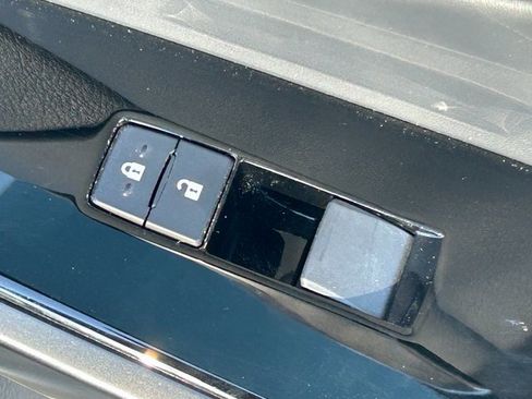 Used 2021 Lexus IS 300 AWD w/ Comfort Package image 35