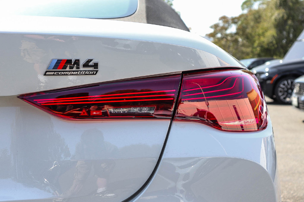 New 2027 BMW M4 xDrive Competition w/ Executive Package AWD/4WD image 7