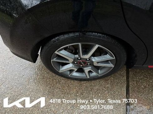 Certified 2022 Kia Soul Turbo FWD image 12