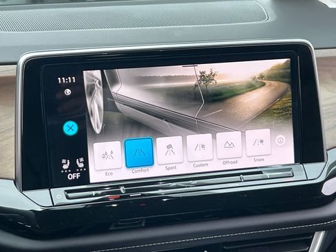 New 2026 Volkswagen Atlas SE image 22