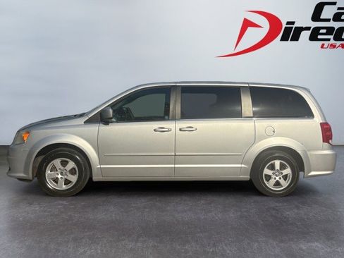 Used 2012 Dodge Grand Caravan Crew FWD image 3