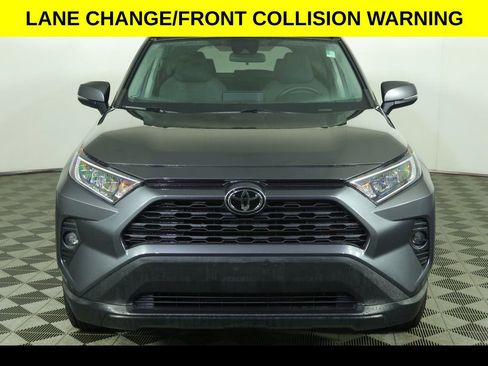 Used 2021 Toyota RAV4 XLE image 8