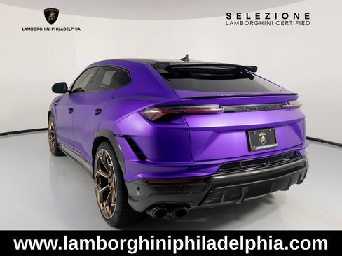 Used 2024 Lamborghini Urus Performante AWD/4WD image 3