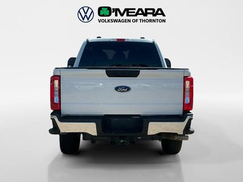 Used 2025 Ford F250 XLT AWD/4WD image 4