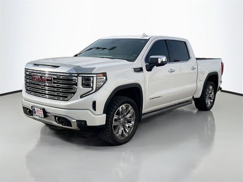 Used 2023 GMC Sierra 1500 Denali w/ Denali Reserve Package image 2