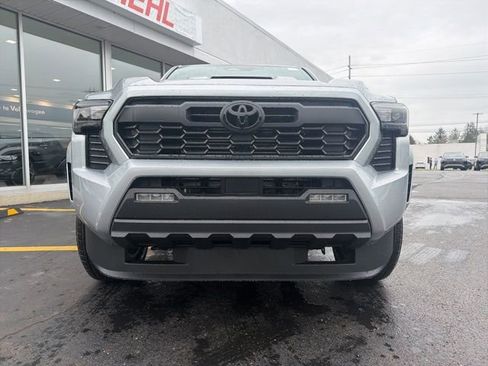 New 2026 Toyota Tacoma TRD Sport AWD/4WD image 10